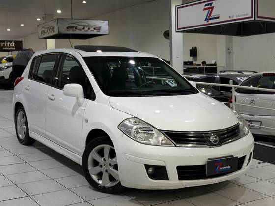 NISSAN TIIDA 1.8 SL 16V FLEX 4P AUTOMÁTICO NISSAN TIIDA 1.8 SL 16V FLEX 4P AUTOMÁTICO